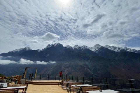 香格里拉虎跳峡茶马客栈