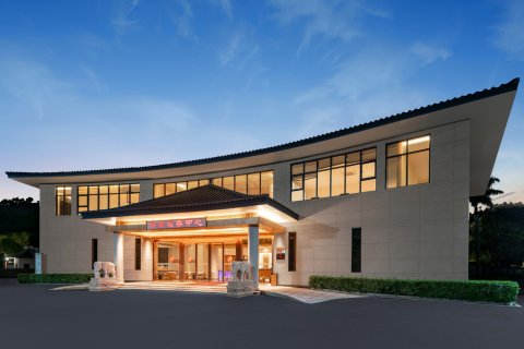 梅州五华热矿泥温泉度假村