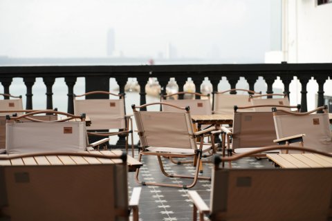 三亚 Summer·冬藏海景设计民宿&Whisky Bar(蜈支洲岛后海店)