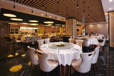 昆明古滇度假酒店(七彩云南欢乐世界店)