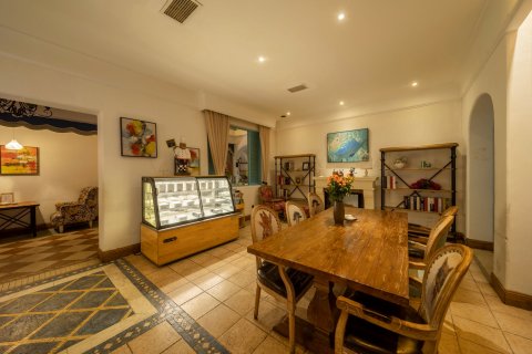 雅安聚源酒店(廊桥卓达广场店)