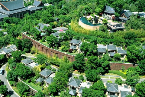 昆明古滇半山温泉酒店