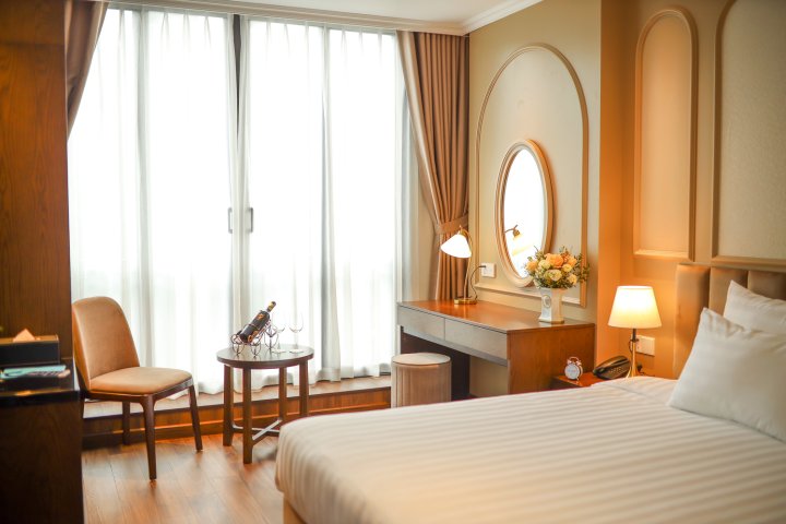 河内情人酒店(L'Amant de Hanoi Hotel - khách sạn Lamant de Hà Nội)
