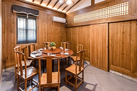 瓦居客栈(黄山永兴湖店)