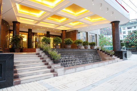 东兴东海大酒店