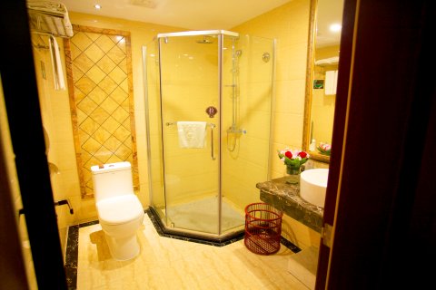 东兴东海大酒店