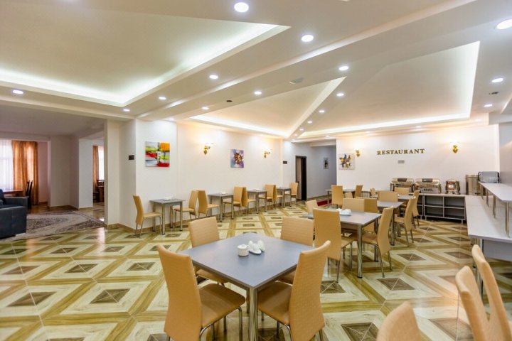 巴库金玫瑰酒店(Golden Rose Hotel Baku)