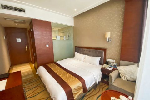 米易宏盛大酒店