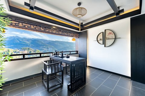 芙蓉镇灵泉溪客栈