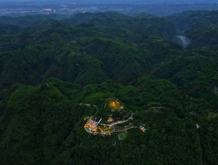 邛崃半山梨宿