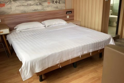 云和大酒店(潮州古城人民广场店)