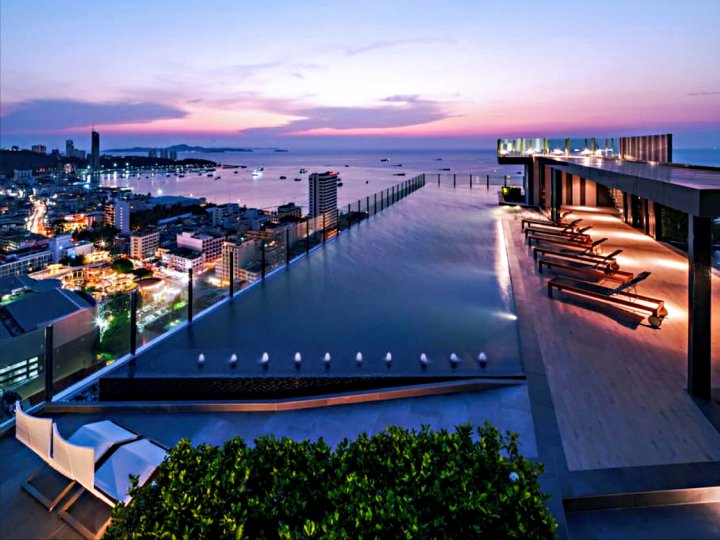 位于芭堤雅海滨路的1卧室公寓-30平方米|带1个独立浴室(The Base Central Pattaya - A Luxury Condo by Peter)