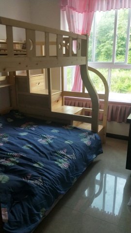重庆不离不弃公寓(学府路分店)