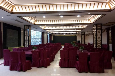 泸县龙城大酒店