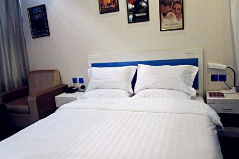 霸州欧辰电影主题酒店