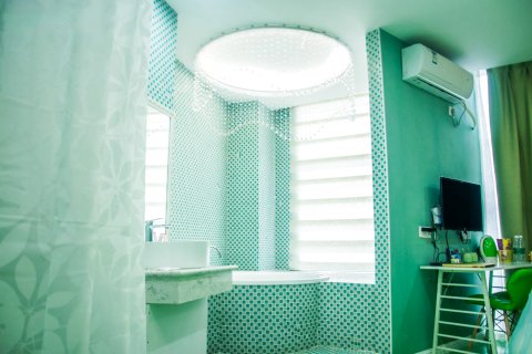 乐至珍爱主题酒店