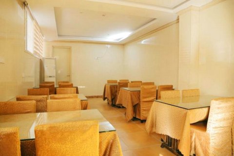 派柏云酒店(阜南谷河路店)