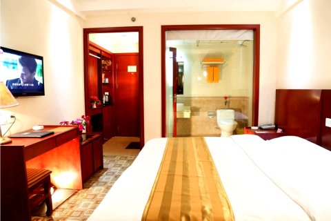 敦煌假日大酒店