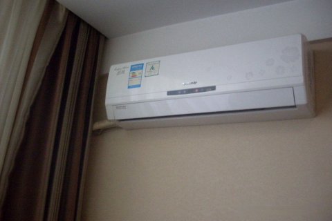 鑫泰宾馆(赤峰客运站店)