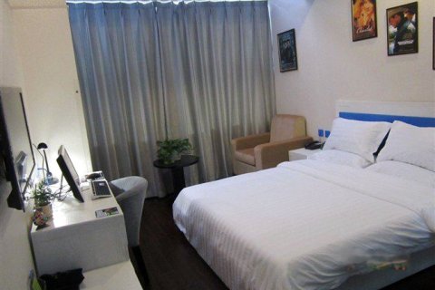 霸州欧辰电影主题酒店