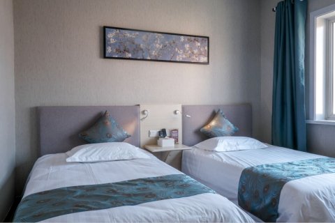 安新优品温泉酒店