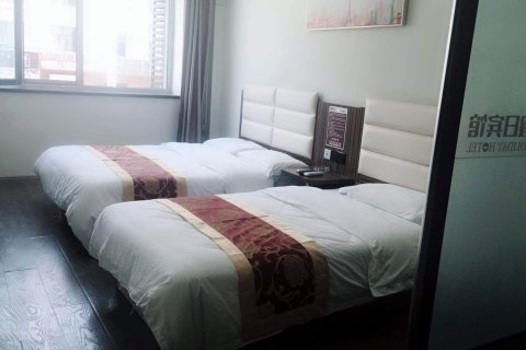 杜尔伯特凯辉假日宾馆