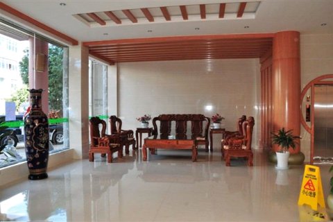 石屏云梯酒店(西山路西门农贸市场店)