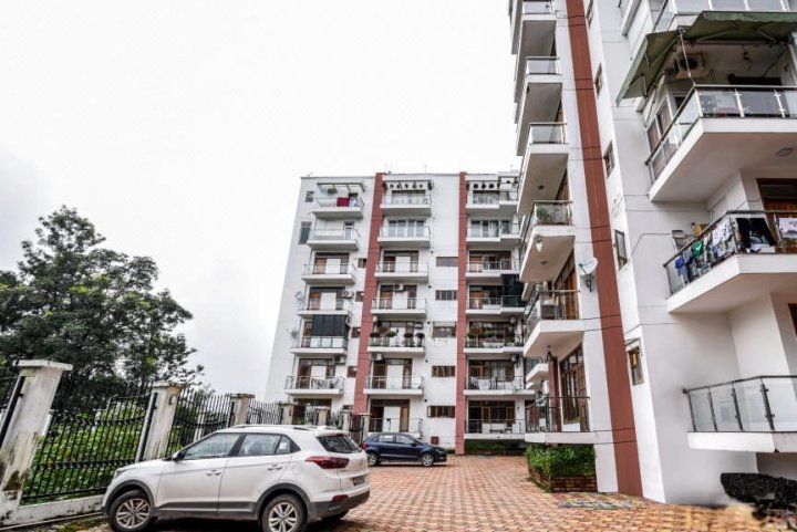 OYO 18461 Home 2BHK Malsi Forest View