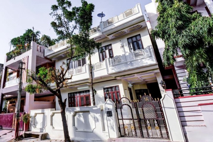 Oyo 19689优雅家居房(OYO 19689 Home Elegant 1BHK Vidhyadhar Nagar)