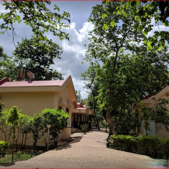 Mtdc Holiday Resort Tadoba