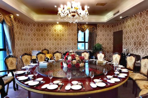 维也纳酒店(重庆东站长生桥地铁站店)