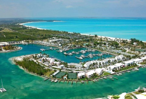 珍宝湾海滩高尔夫步道度假酒店(Treasure Cay Beach, Marina & Golf Resort)