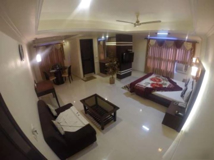 Hotel Planet Vadodara