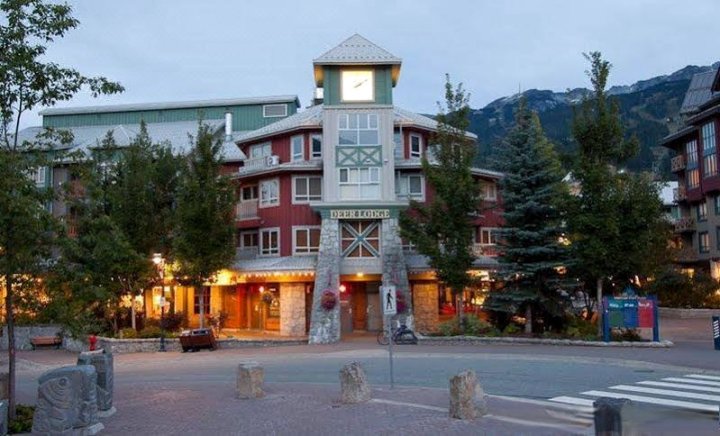 Whistler Town Plaza by Latour Hotels