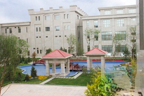 乌兰察布多蒙德豪生大酒店(乌兰察布之夜高铁站店)