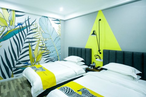 榕江慕予心橙酒店