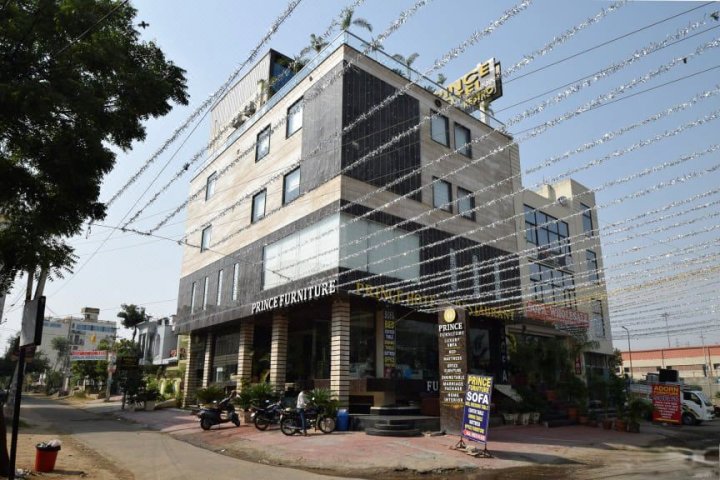 OYO 7110 王子酒店(OYO 7110 Hotel Prince)