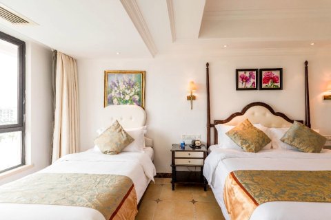 三亚亚龙湾辛特拉套房度假酒店