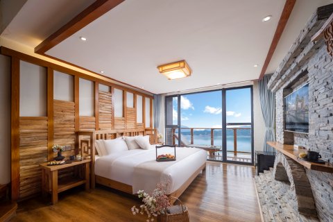 泸沽湖萤火虫度假屋