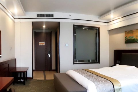 松原君瑞花园酒店