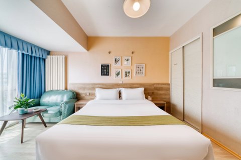 宜客宜家酒店(大连东北财经大学高新万达店)