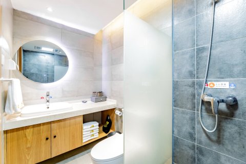 泊雅酒店(呼和浩特海亮广场中山路地铁站店)