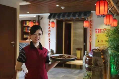 建始泰格尔大酒店