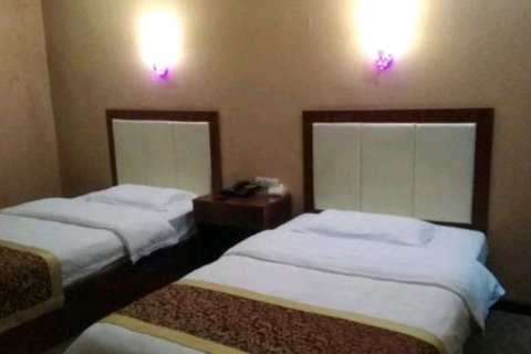 利川泰吉商务宾馆