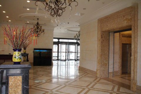 普照假日酒店(大连火车站中山广场店)