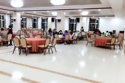 本溪县鑫乐康酒店