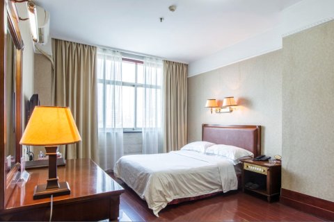 铜陵逸扬大酒店(三中义安路店)