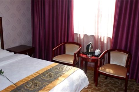 新蔡梦立方商务酒店