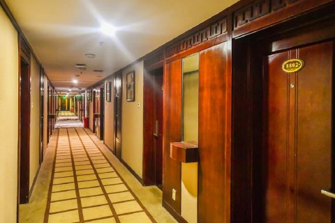 迁安艳春楼大酒店