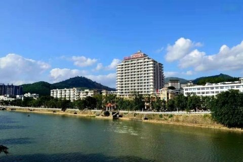 五指山珠江水晶酒店